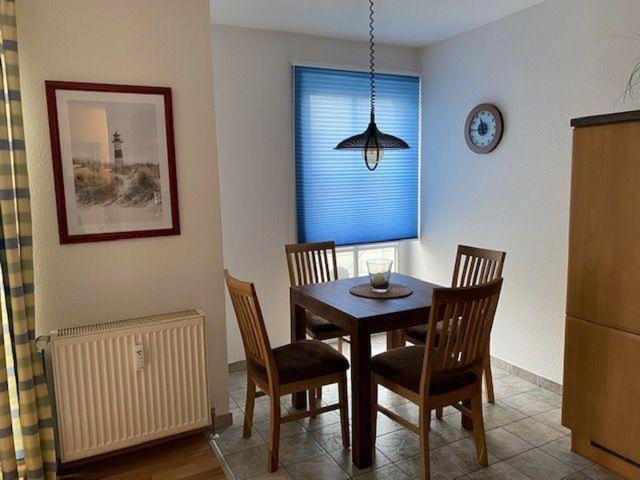 Haus-Olymp-Apartement-01-Kuehlungsborn-Nur-50-M-Bis-Zum-Strand-Ca-50-M2-2-Raeume-Sehr-Gepflegt Eksteriør bilde